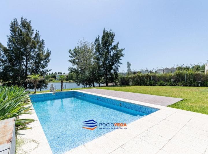 Casa en Venta en Country Terravista, General Rodriguez - 3