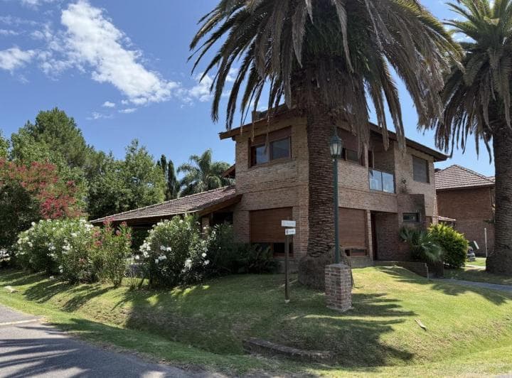 Casa de 4 Ambientes en Cc Los Horneros - 3
