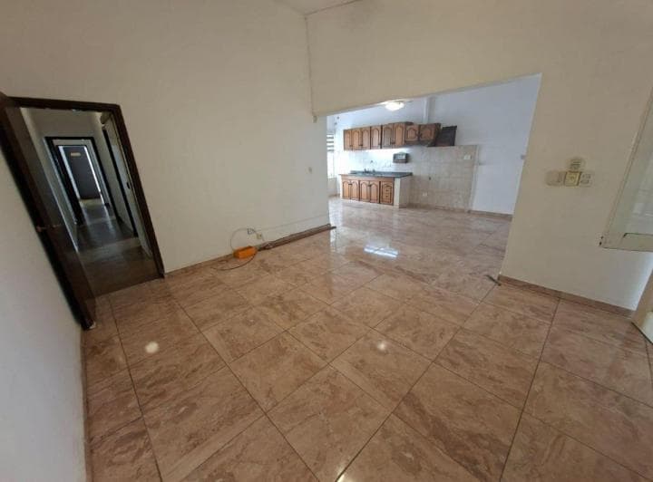 Oportunidad en Alta Córdoba | Casa 3 Dorm. con Patio y Asador - 2