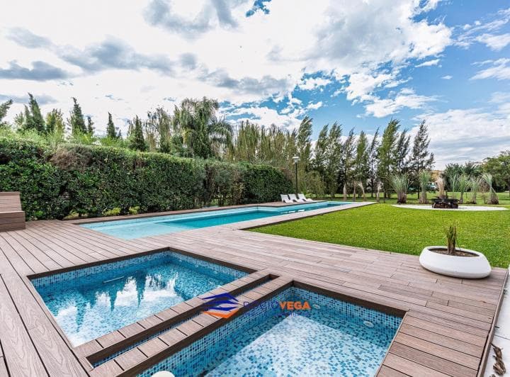 Casa en Venta Country Terravista, General Rodriguez - 3