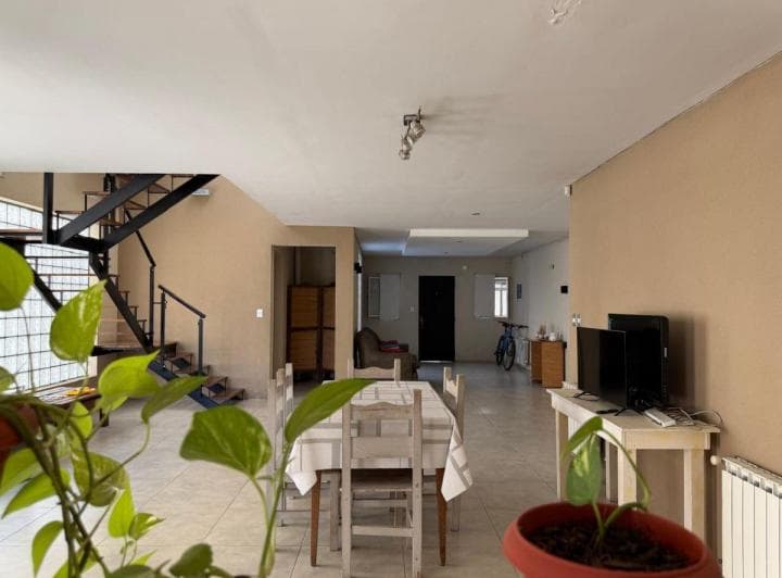 Casa 5 Ambientes con Jardin en Castelar - 4