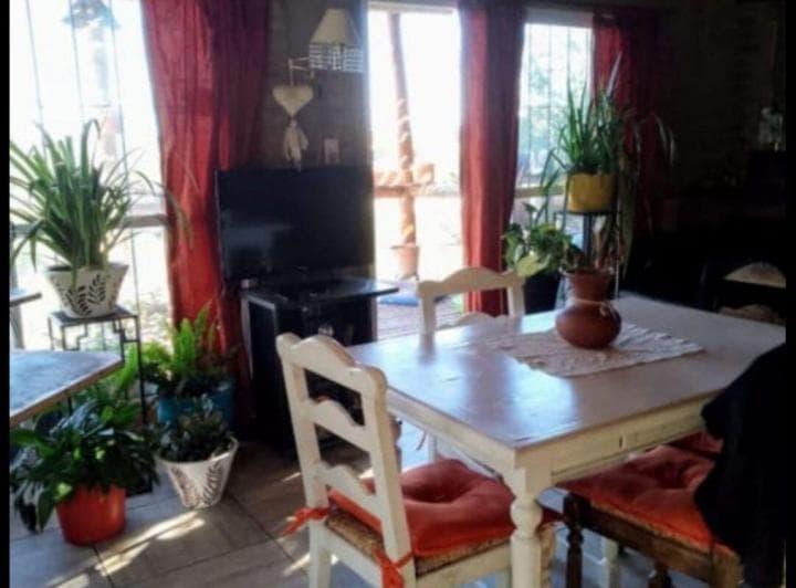 Casa con 2 Dorm. en Venta, 1202 m² en Cuesta Blanca - 4