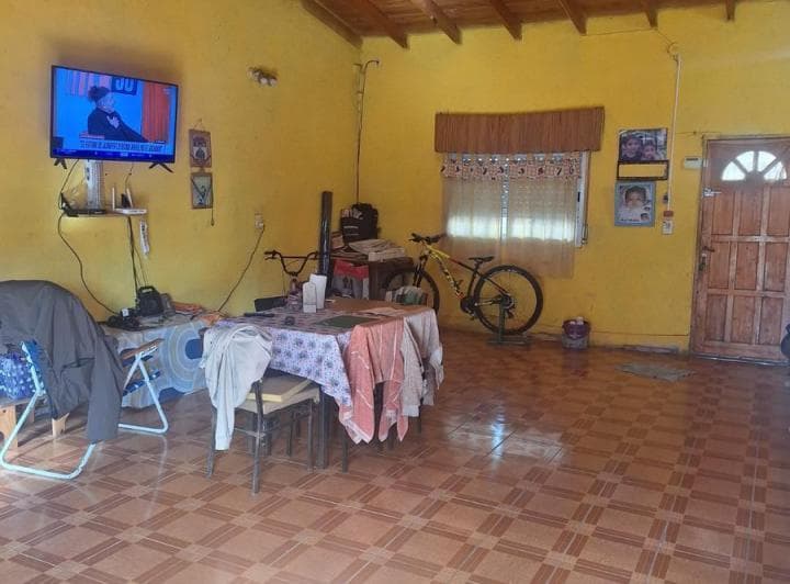 Casa en Venta de 2 Dorm. - 3