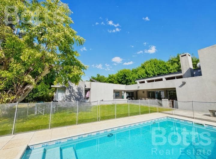 Casa en Venta en Los Puentes - Luján - 2