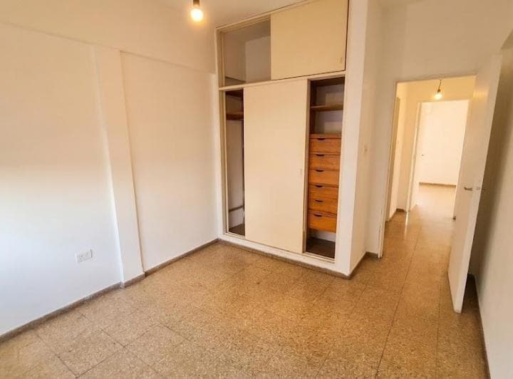 Departamento 2 Dorm Segundo Piso P / Escalera con Balcón y 2 Baños en Cofico - 5