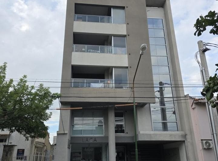 Departamento 2 Dorm. con Cochera o Higgins y Dean Funes [ser Dueño] - 2