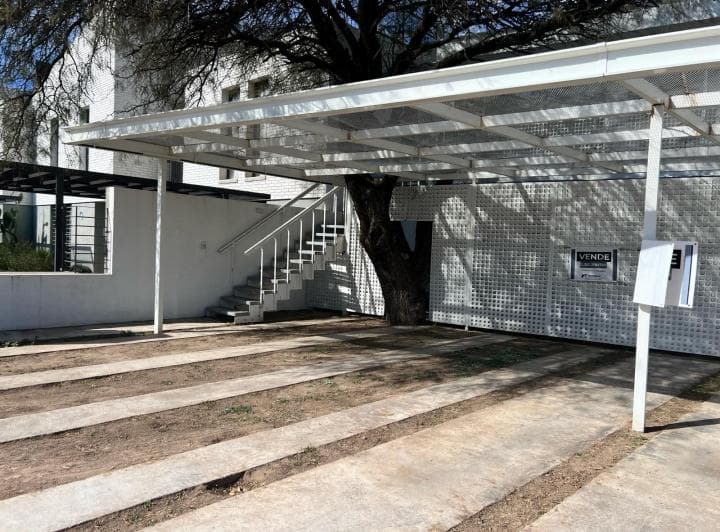 Departamento en Costas de Manantiales - 2