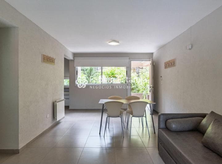 Departamento de Dos Ambientes con Piscina, Cochera y Baulera en Venta en Mar de Las Pampas - 3