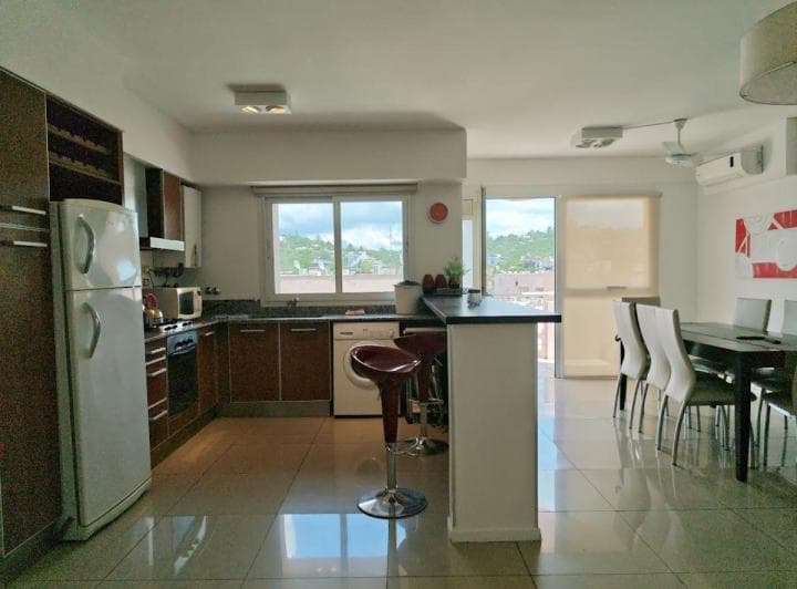 Casa,2 Dorm. en Venta en Residencias del Lago - Villa Carlos Paz - 5