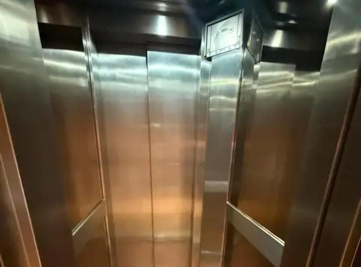 Dpto. 4 Amb Vende, con Sum, Parrilla y Piscina Privados en Barrio Parque - 4
