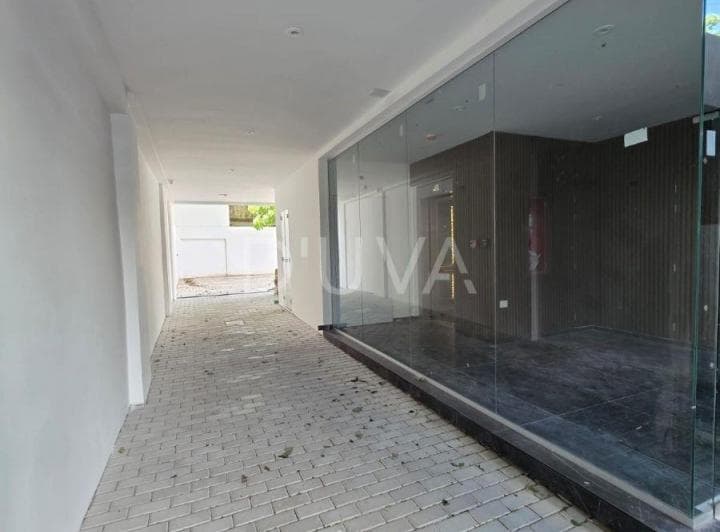 Calle 56 E/ 18 y 19 - 2 Dorm. - La Plata - 3
