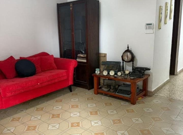 Comoda Casa en Venta - 3