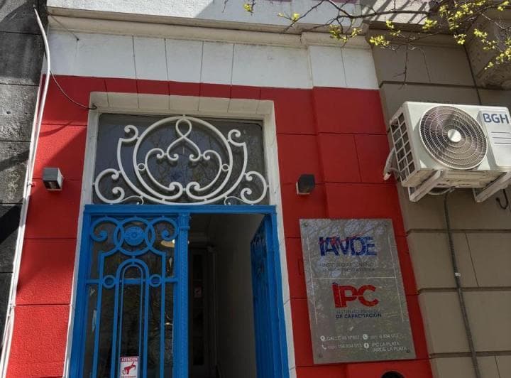 Oficina Comercial de 192 m² en Venta, La Plata - 3