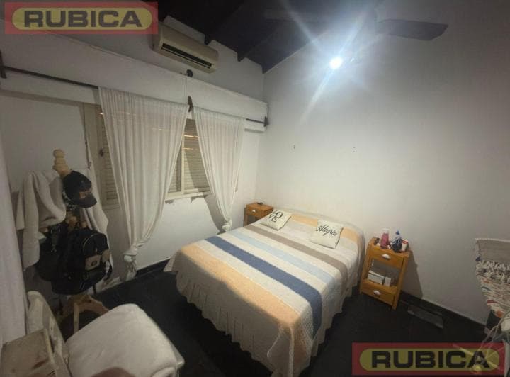 Casa en Venta en Una Sola Planta Mas Monoambiente en Adolfo Sordeaux - 3