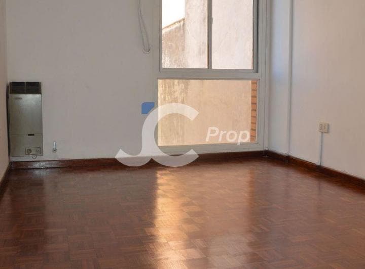 Hermoso Departamento de 4 Dorm. Ideal Para Familias en 25 de Mayo Al 600 - 2