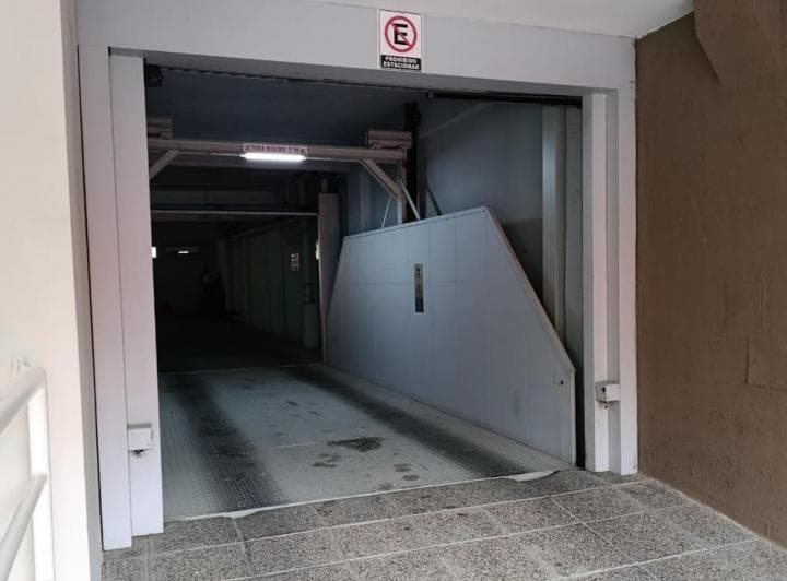 Venta de Cochera - 3
