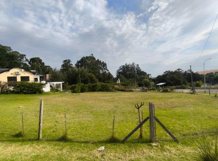 Lote en Sierra de Los Padres Vende y Permuta - 3