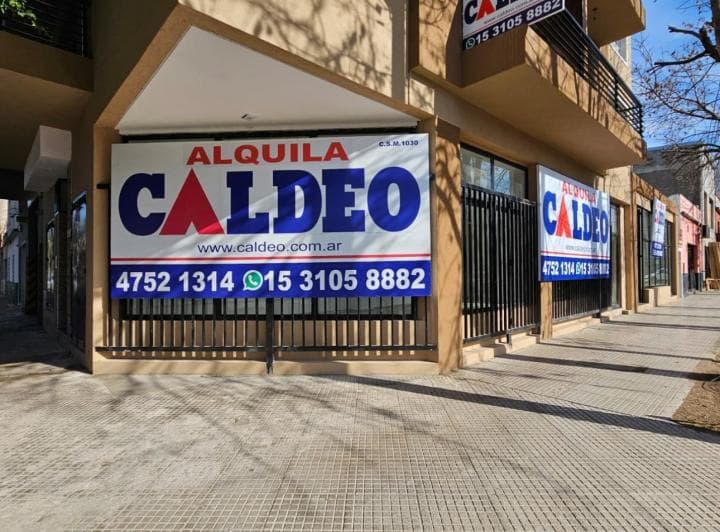 Local a Estrenar - 2