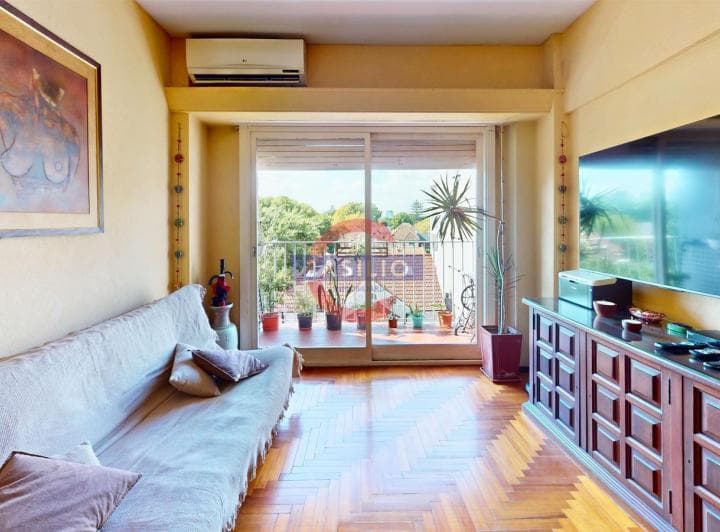 Venta Departamento 4 Ambientes con Balcón en Av San Martin 2800, 4to Piso Florida Mitre - 2