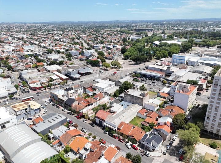 Lote Apto Desarrollo en El Barrio Chauvin - 3