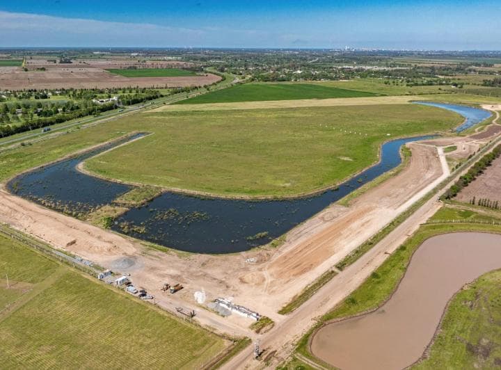 Venta: Terreno en Cinco Lagos, Ibarlucea. - 3