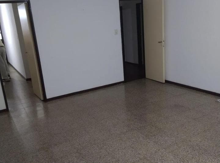 Dpto. 3 Dorm. a m de Estrada Nueva Córdoba - 2