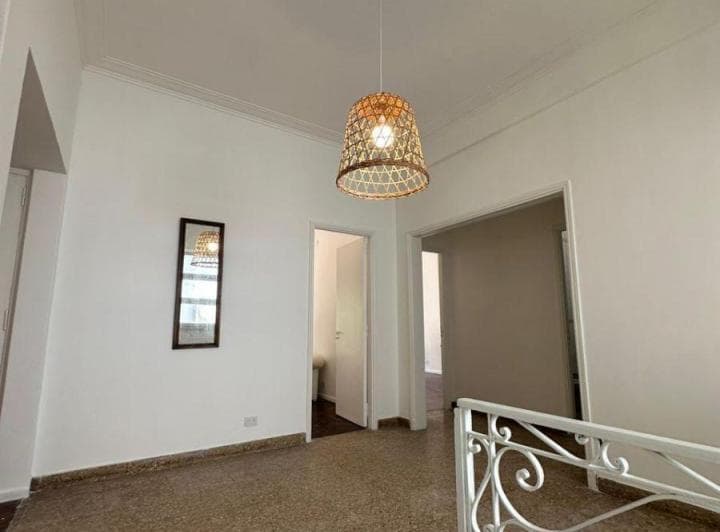 Hermoso Piso Tipo PH en Alquiler Al Frente y Patio - 4