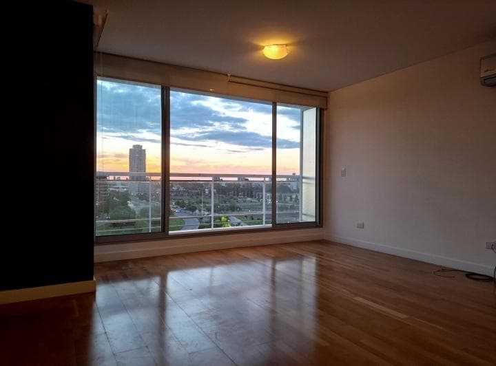 Venta 1 Dormitorio Cochera Baulera en Forum Puerto Norte - 5