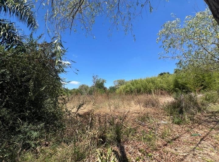Venta de 2 Terrenos (Juntos o Separados) en Barrio Dos Rutas - 4