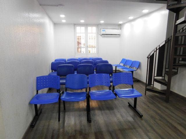 Clinica Ubicada a 100 m Plaza San Justo, 12 Consultorios - 2