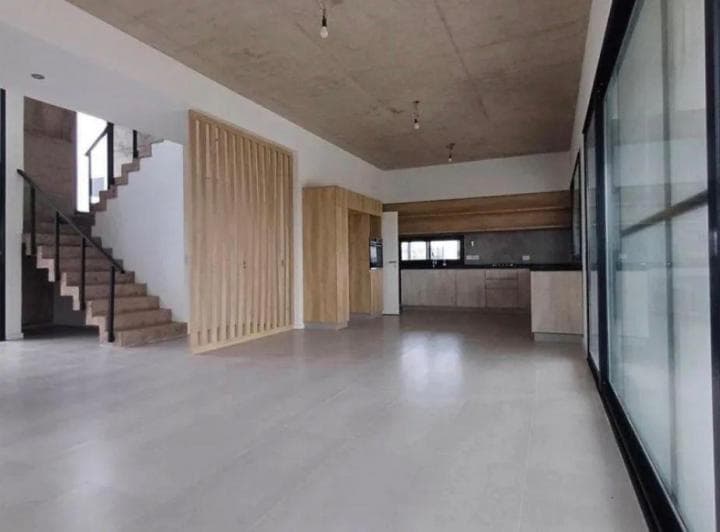 Casa en Venta en Lagos de Canning - 3
