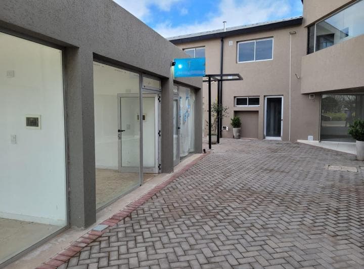 Local en Venta Los Lapachos, Perez - 3