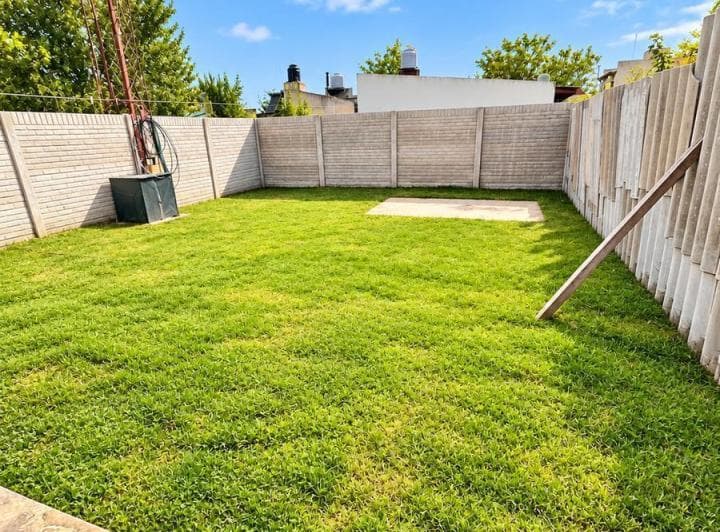 Casa 3 Ambientes en San Vicente con Jardin - 4