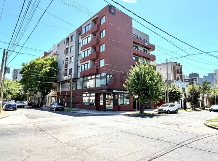 Venta Departamento 2 Ambientes con Terraza Propia y Balcon a Estrenar Moron Centro - 2