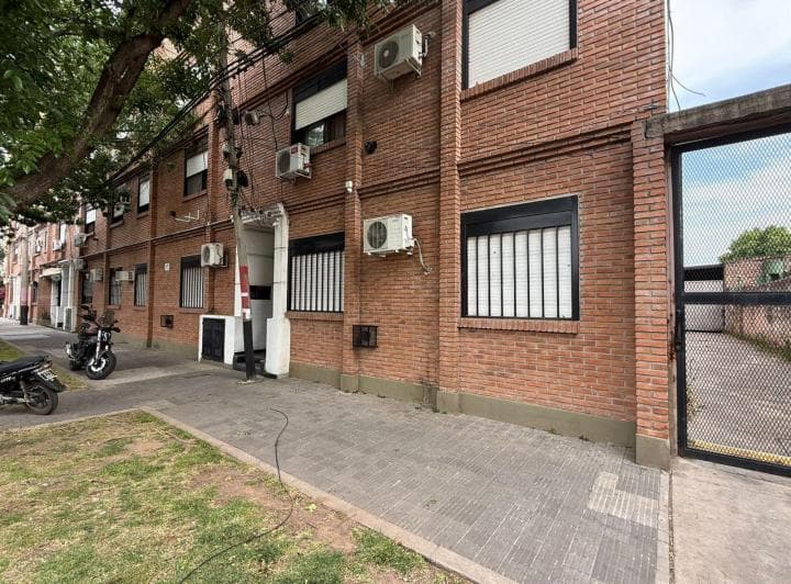 Venta Departamento 1 Dormitorio Barrio España y Hospitales - 3