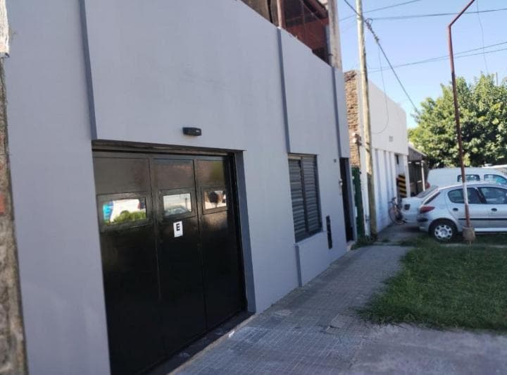 PH con 2 Dorm. de 70 m&sup2; en Venta en Villa Elvira - 2