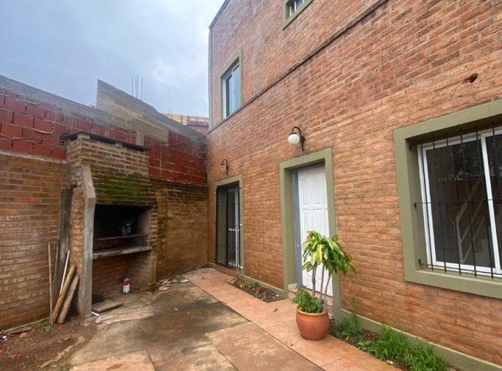 Casa con 3 Dormitorio de 100 m² en Alquiler en Los Aguacates - 2