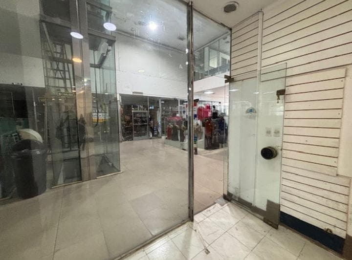 Local en Venta Florida 670 - Galería de La Flor - 3