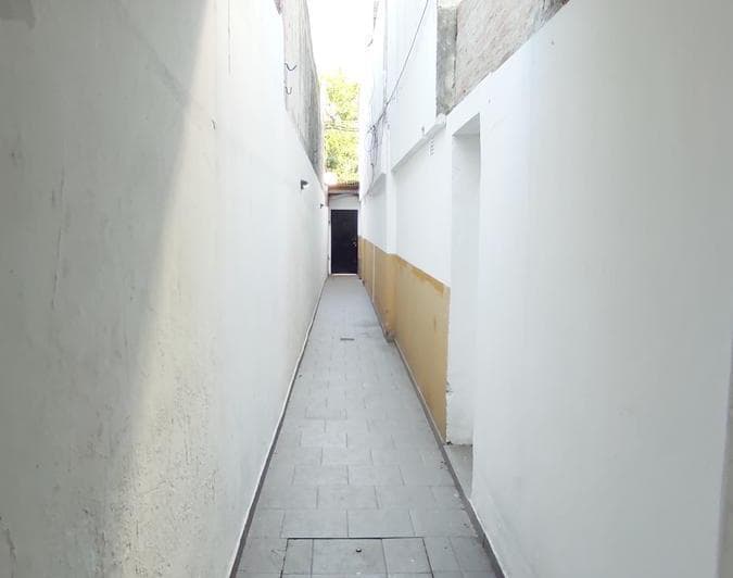 Venta Casa Interna - 3 Dorm. - Patio - Terraza - Quincho - Pje Larguía - 3