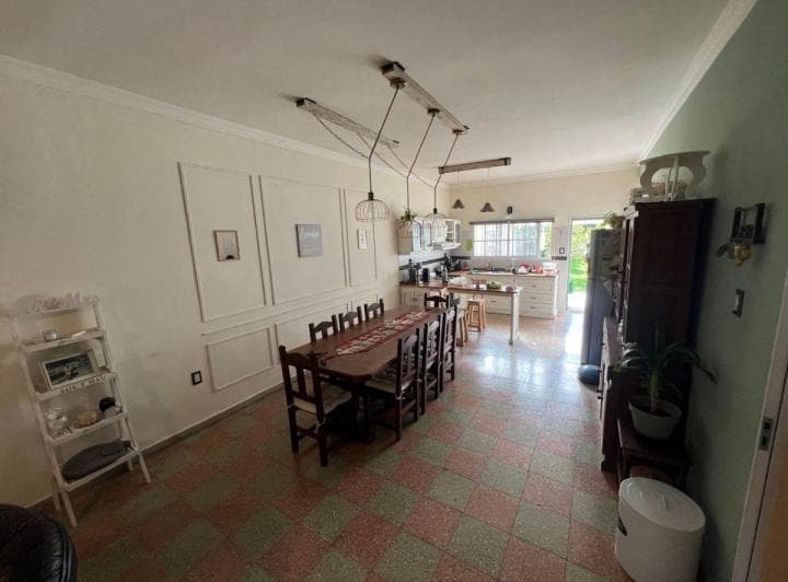 Hermosa Casa Minimalista 4 Ambientes en Venta en Buena Zona! - 4