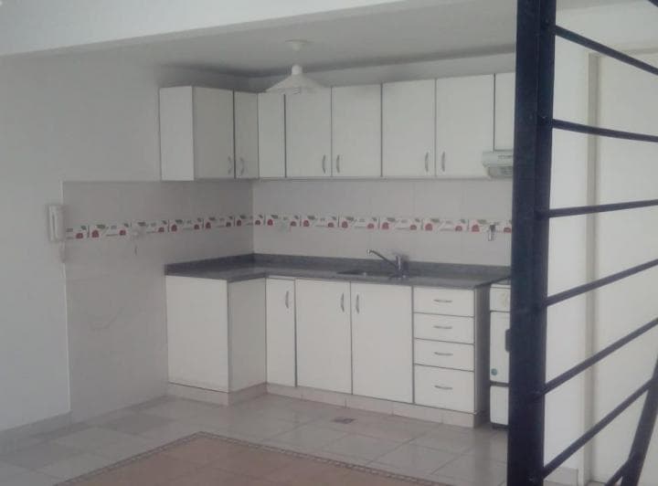 PH 2 Ambientes con Cochera Sin Expensas - Lomas de Zamora Este - 3