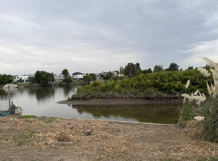 Lote Al Rio en Barrio Canal, Villanueva - 5