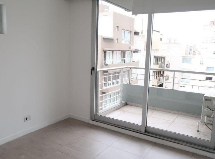 Estudio con Balcón Aterrazado con Vista Abierta. - 2