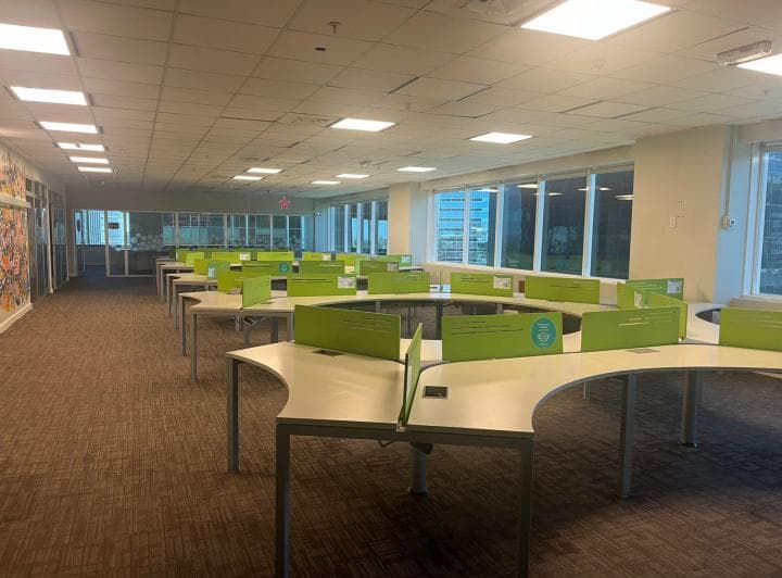 Laminar Plaza - Amoblado Muy Buen Estado - Oficinas en Alquiler - 2