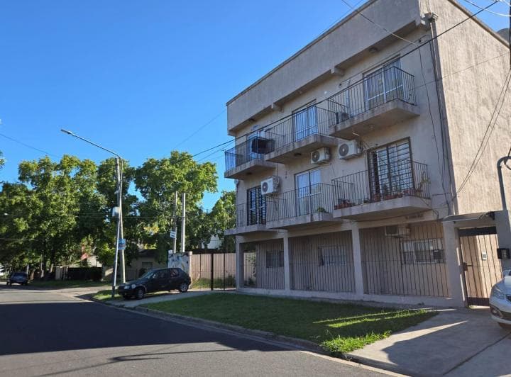 Venta de Departamento en Pilar con Financiación - 2