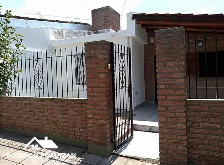 Casa Venta Cosquin 2 Dorm. Hermoso Parque Amplia Asador - 2