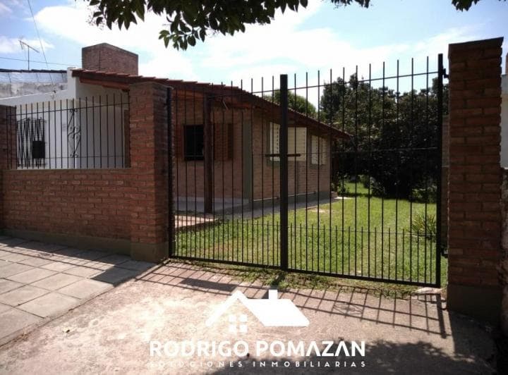Casa Venta Cosquin 2 Dorm. Hermoso Parque Amplia Asador - 4
