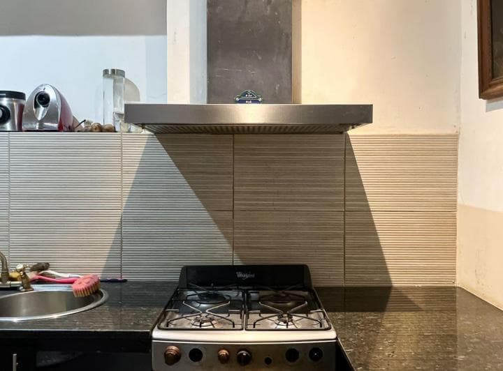 Casa - Venta - 7 Amb. - Almagro - 2 Cocheras. - 5