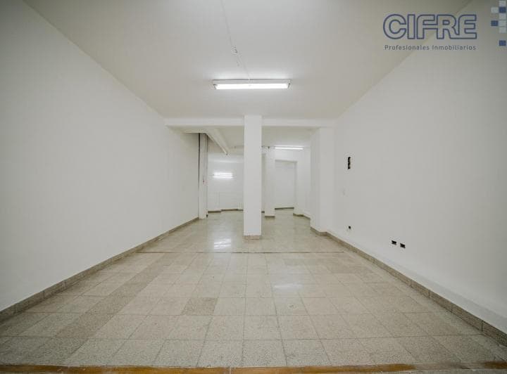 Bajó de Precio! Local 160 m² Sobre Av Forest de 4.60x13.44 Subsuelo. - 5