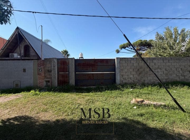 Lote con Casa a Refaccionar, 505 Esq. 27, Gonnet - 5